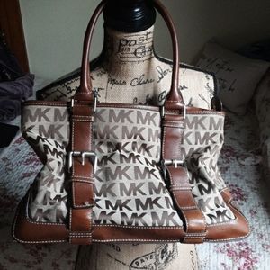 MK purse